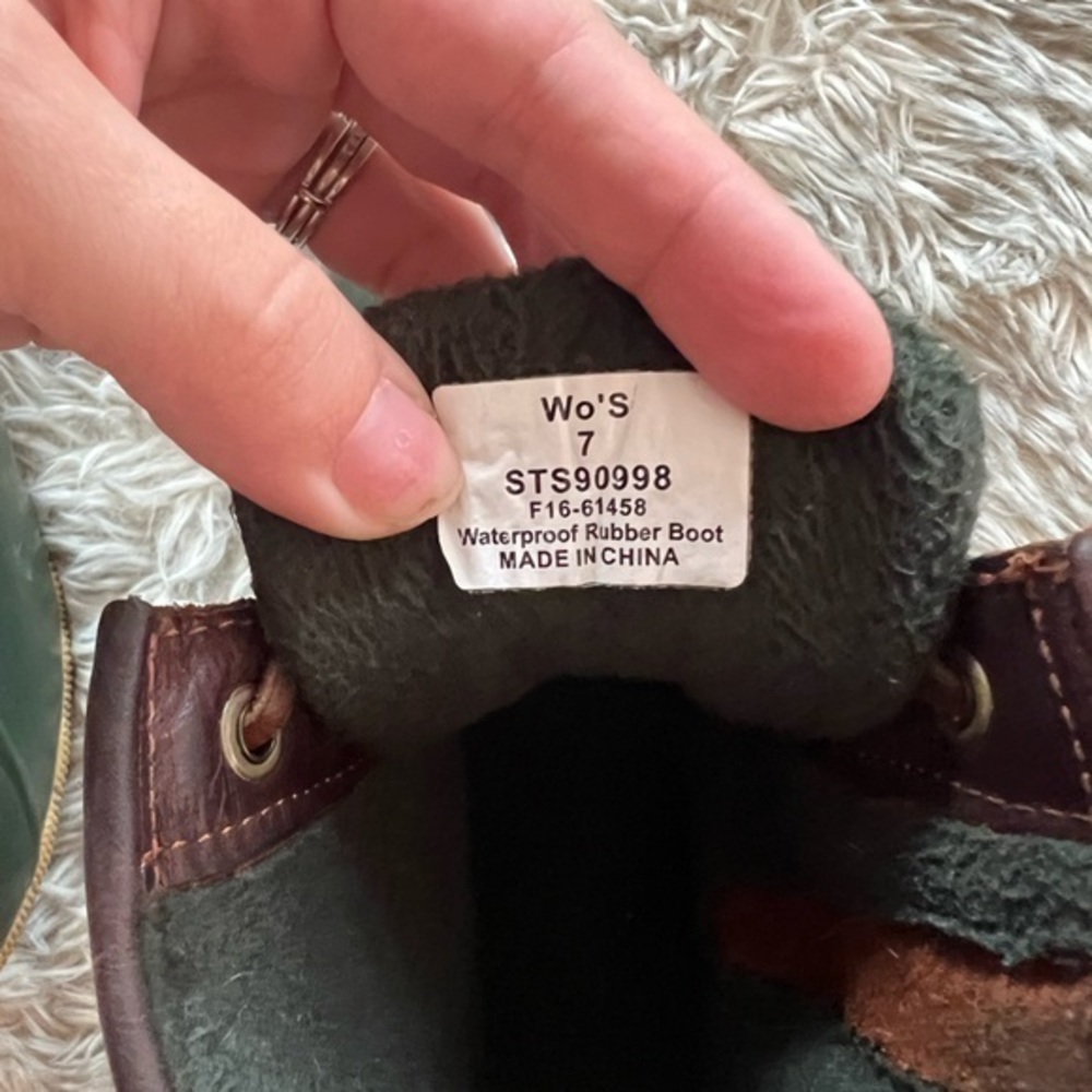 Sperry boots - Picture 11 of 13